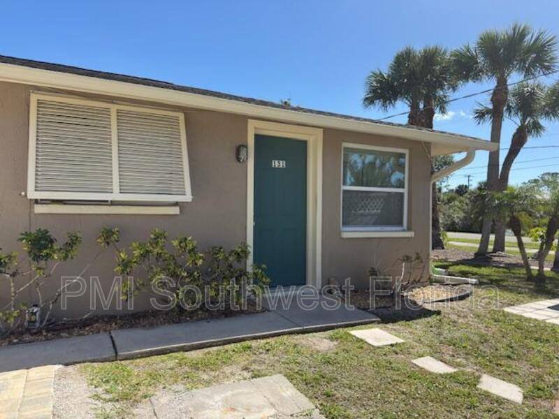 House for rent at 131 W Perry Lane, Englewood, FL 34223