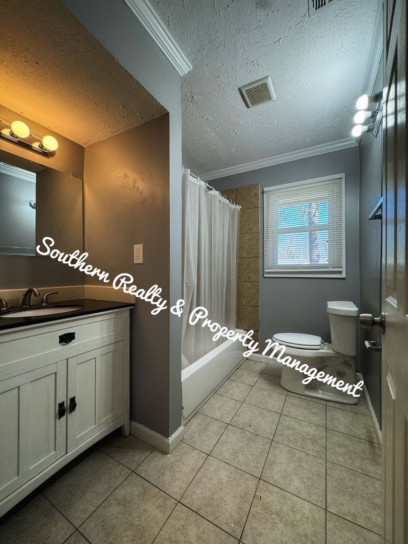 House for rent at 1114 Druid Hills Dr, Montgomery, AL 36111