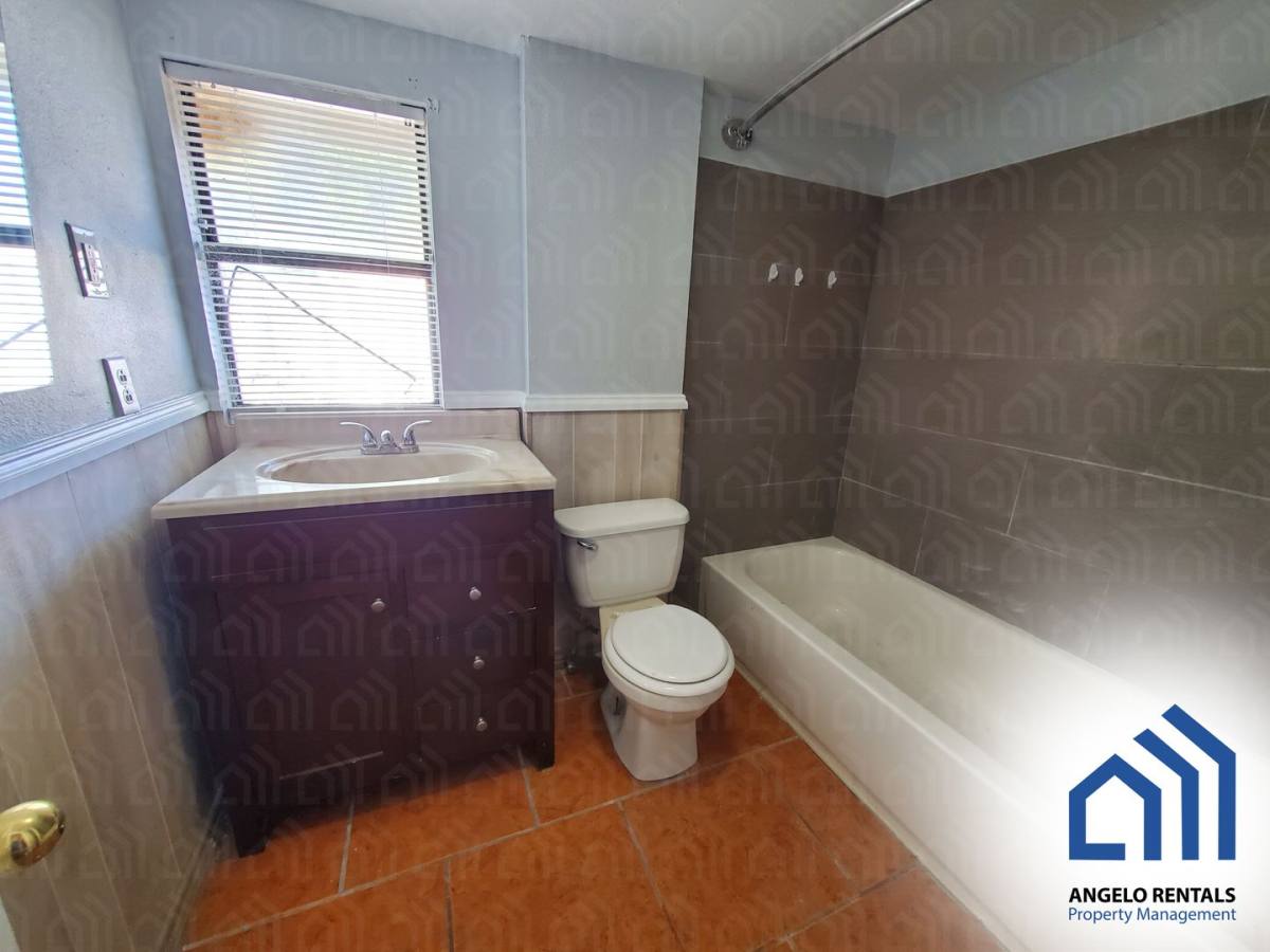 House for rent at 301 W Ave S, San Angelo, TX 76903