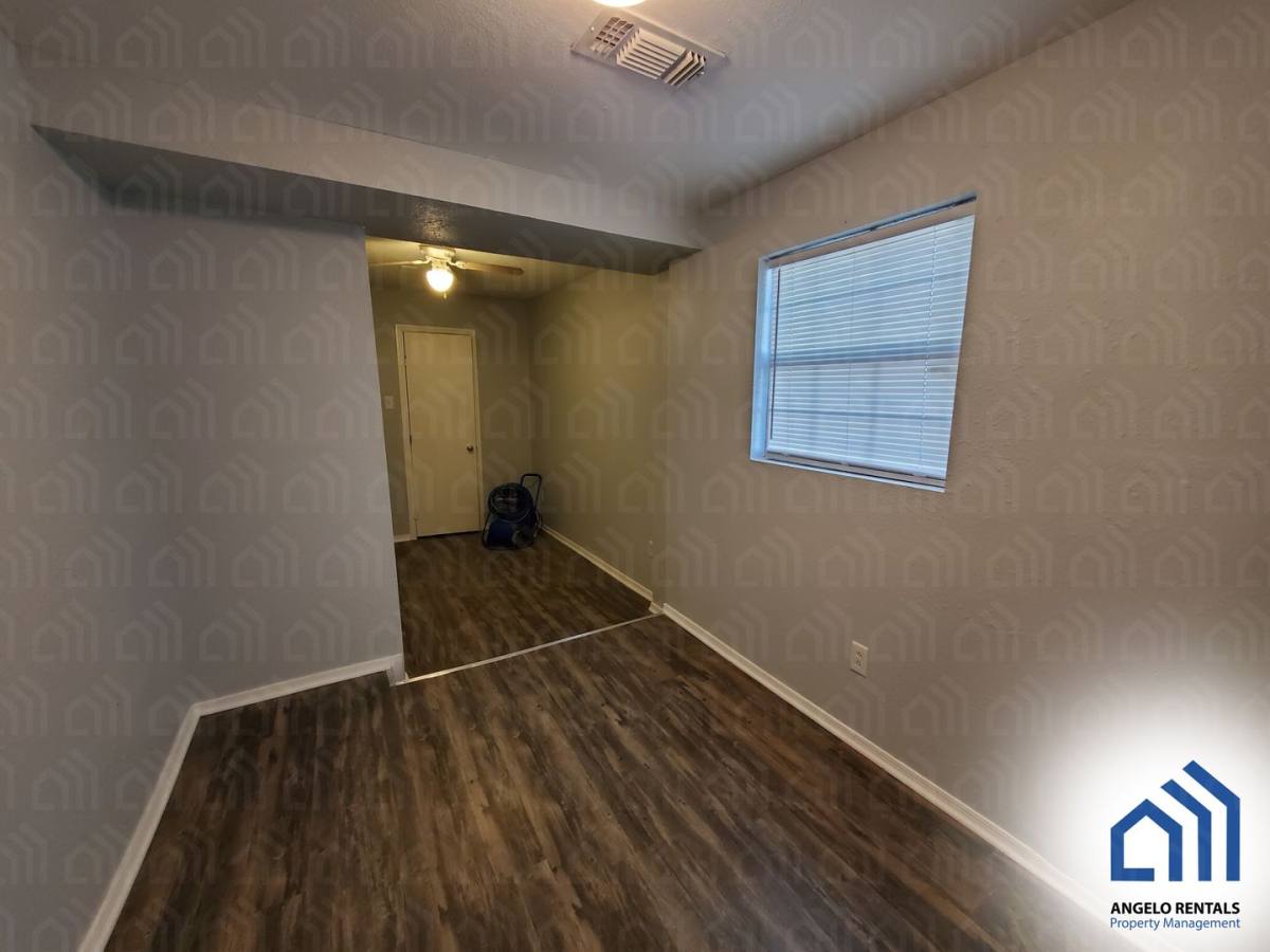 House for rent at 301 W Ave S, San Angelo, TX 76903