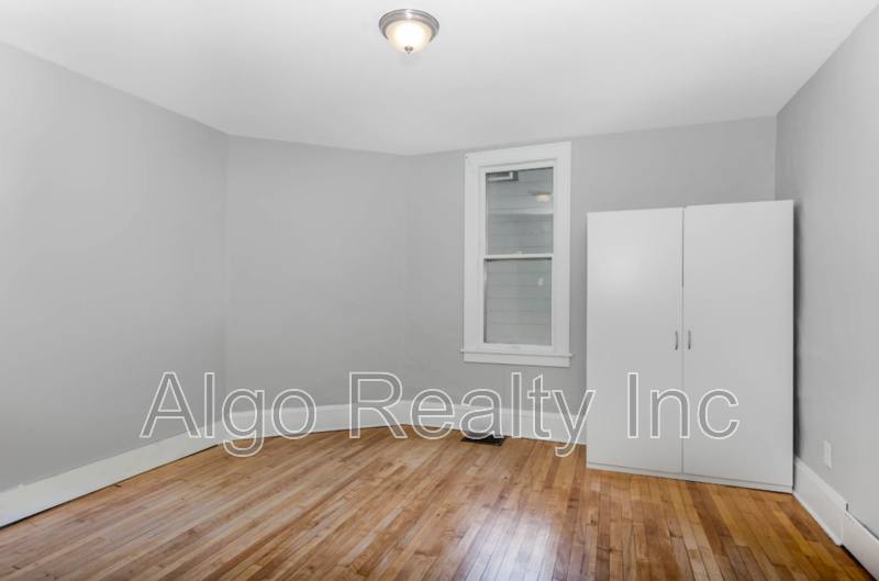 Apartment for rent at 3449 Snelling Ave #3451, Minneapolis, MN 55406