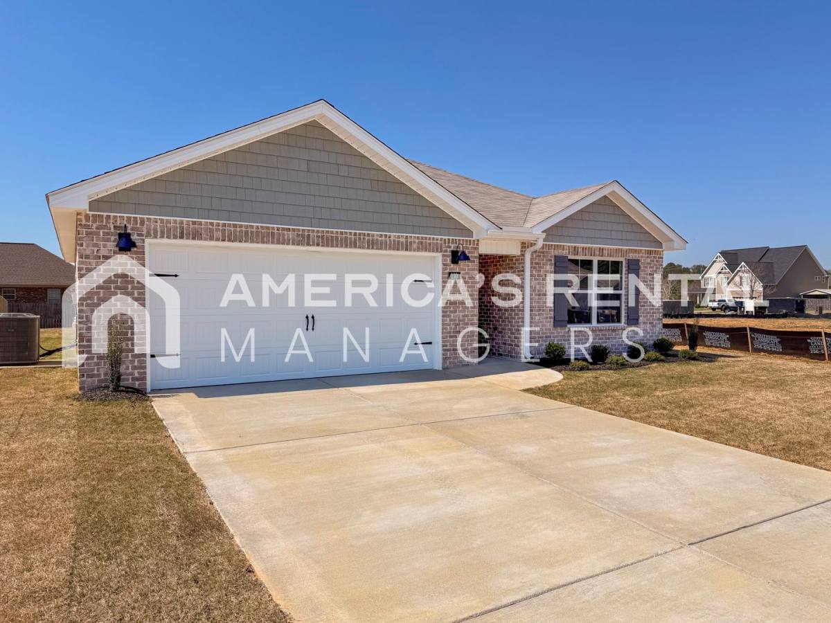 House for rent at 110 Jonboy Ave, New Hope, AL 35760