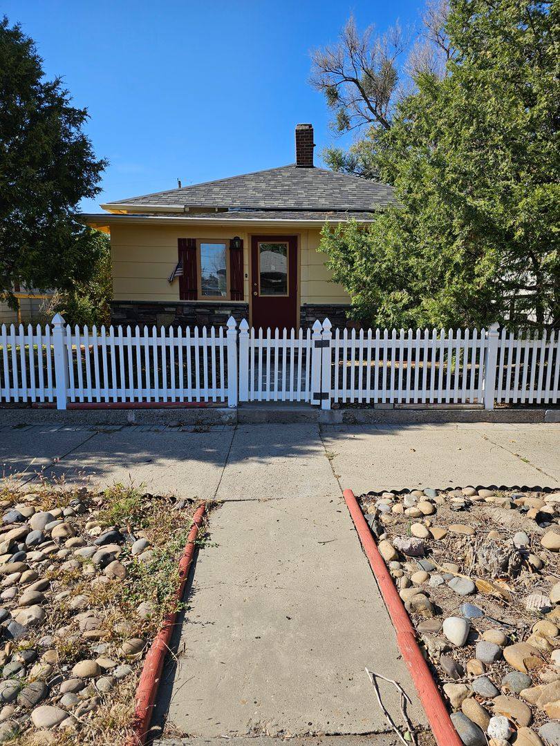 House for rent at 813 Woodbury, Miles City, MT 59301