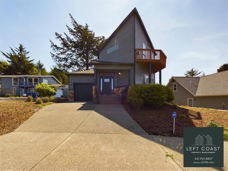 House for rent at 798 SE 37th, Lincoln City, OR 97367