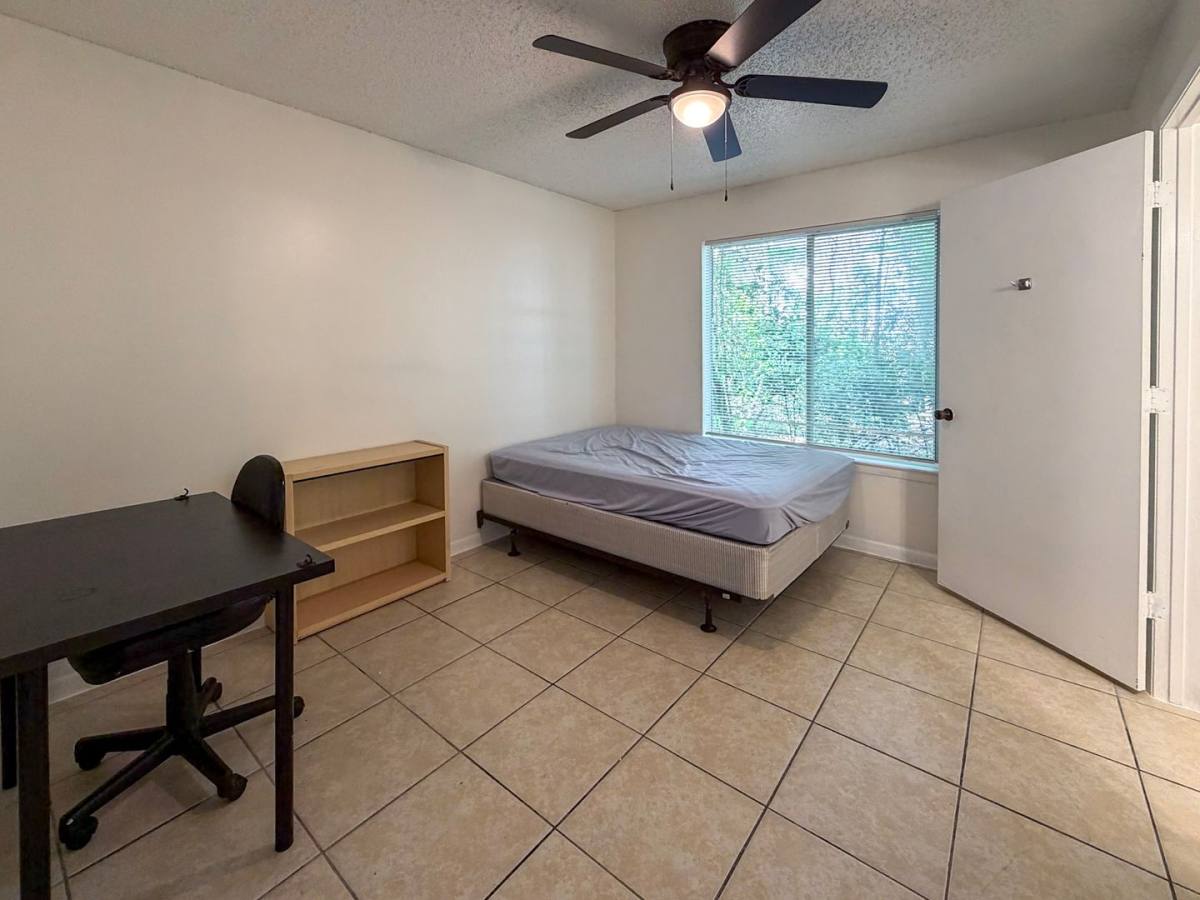 Apartment for rent at 3921 SW 34th St, Gainesville, FL 32608