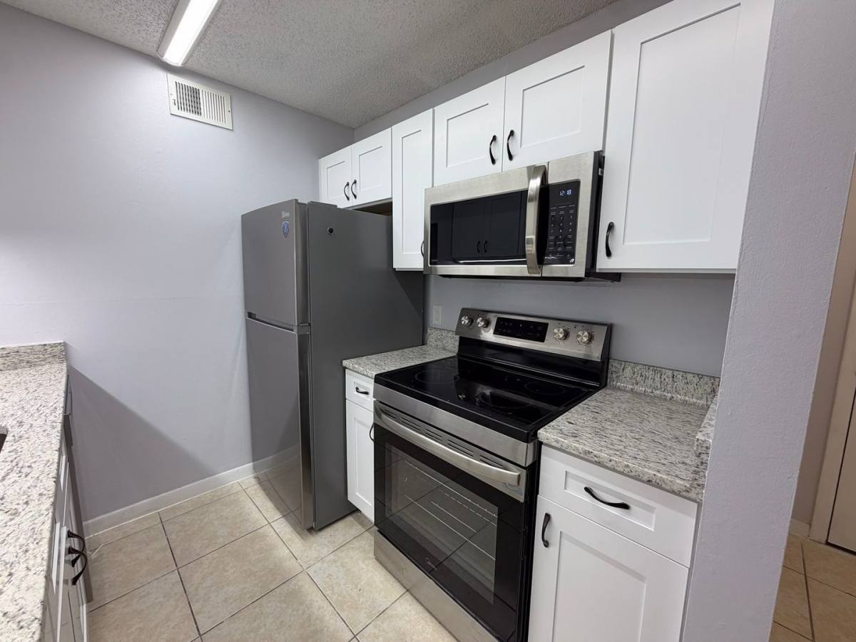 Apartment for rent at 3921 SW 34th St, Gainesville, FL 32608