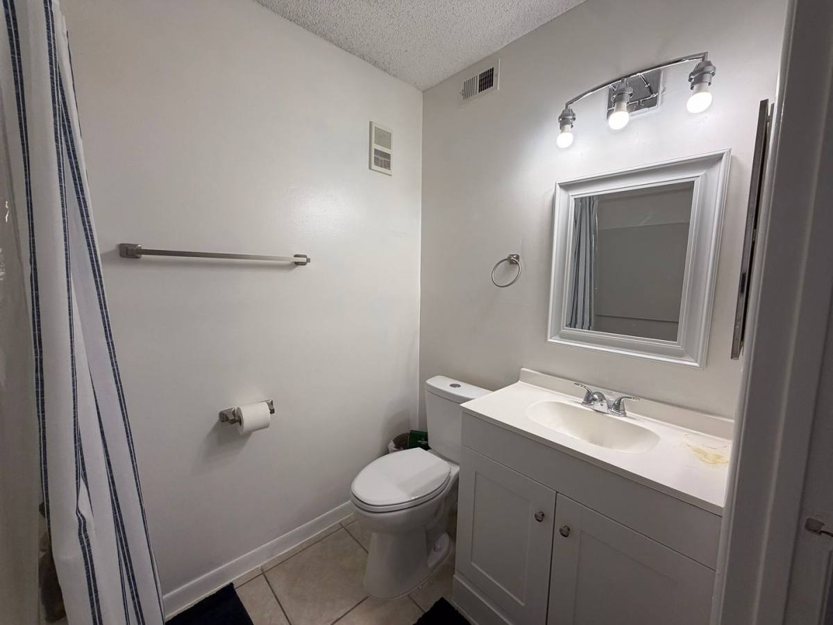Apartment for rent at 3921 SW 34th St, Gainesville, FL 32608