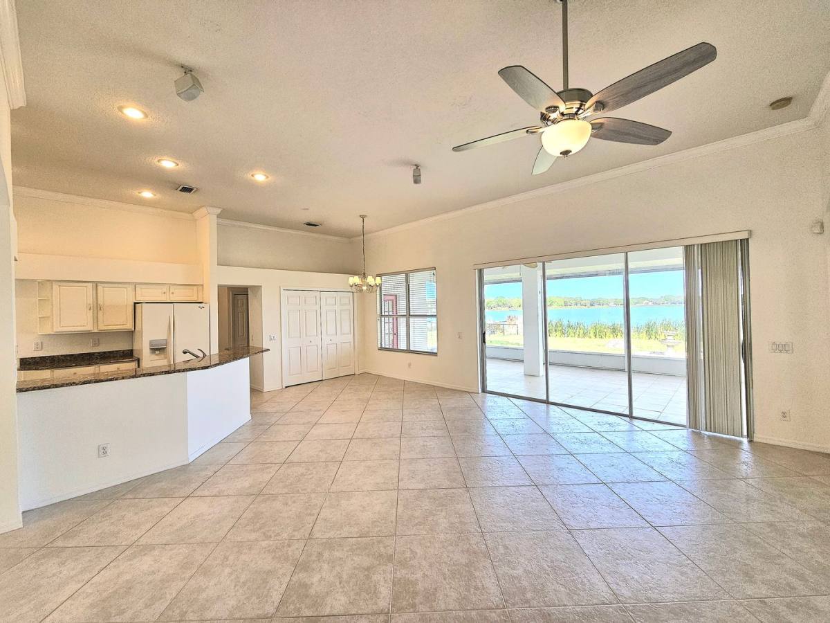 House for rent at 7209 Colonial Lake Dr, Riverview, FL 33578