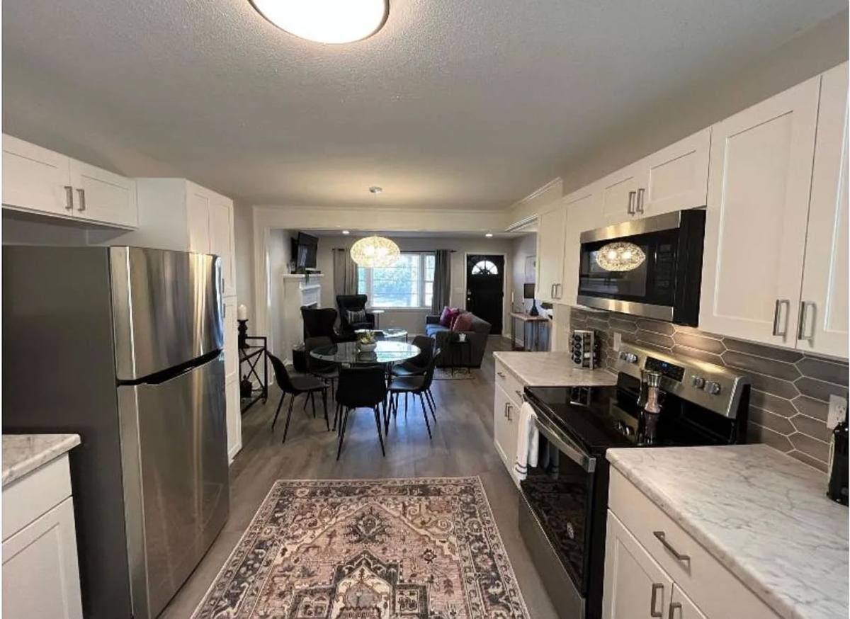 Townhouse for rent at 306 S Marble St, West Columbia, SC 29169