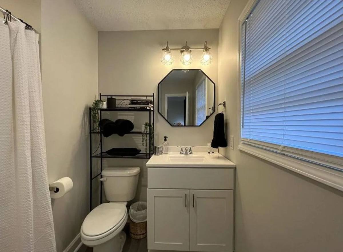 Townhouse for rent at 306 S Marble St, West Columbia, SC 29169