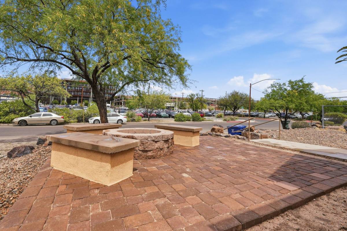 Apartment for rent at 1048 E 7th St, Tucson, AZ 85719