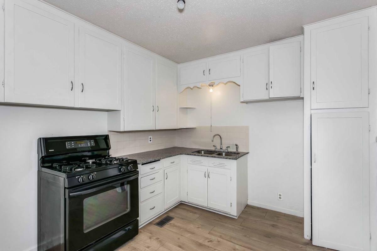 Apartment for rent at 1809 N Market St, Wichita, KS 67214