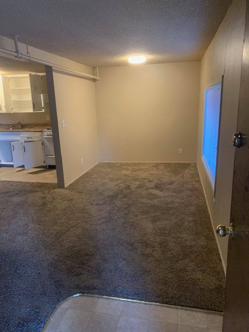 Apartment for rent at 1721-1723 Highway 99 N 1-43, Cottage Grove, OR 97424