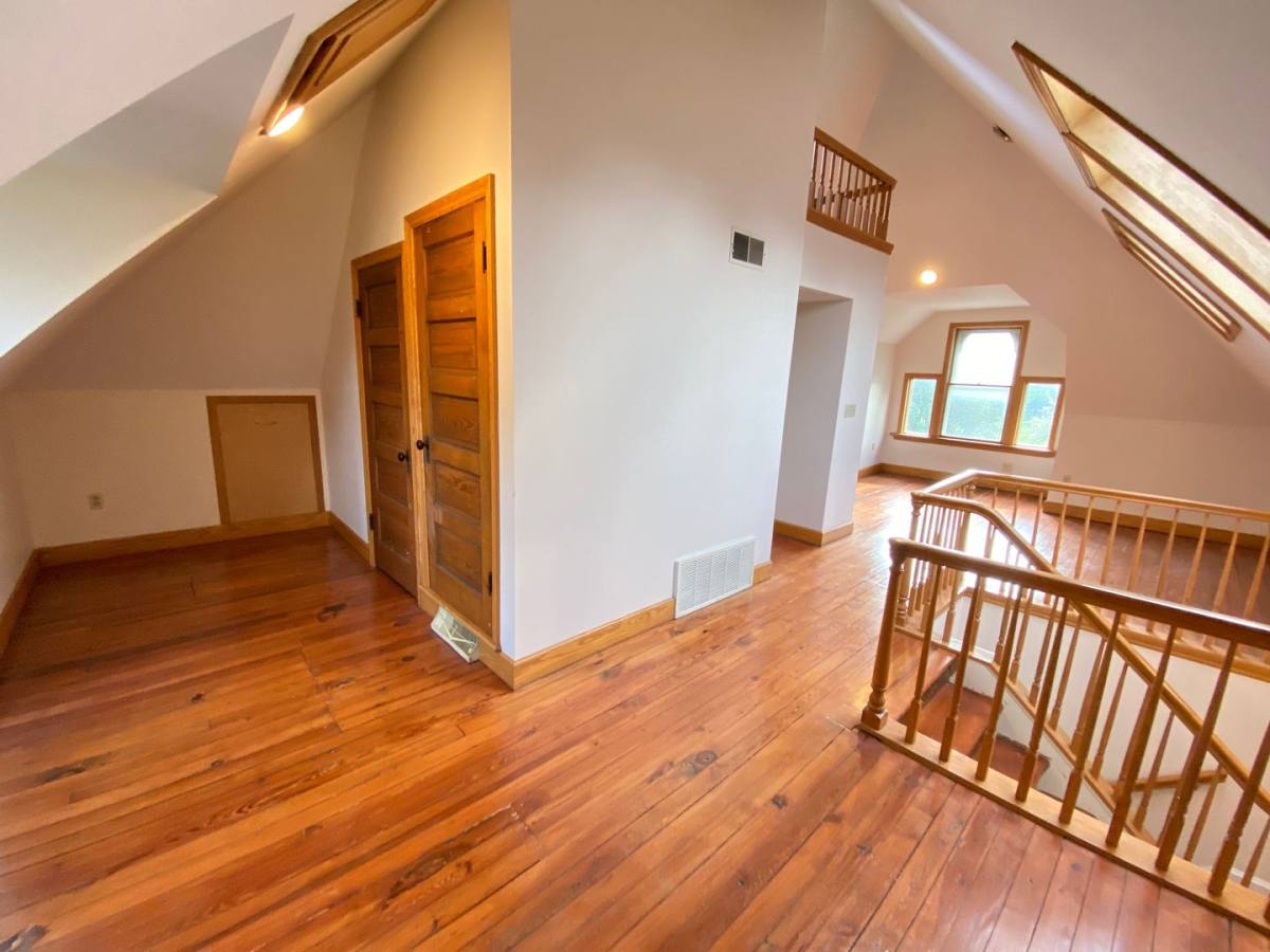 House for rent at 629 Dennison Ave, Columbus, OH 43215