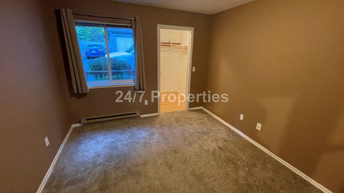 Condo for rent at 20070 Larkspur Lane, West Linn, OR 97068