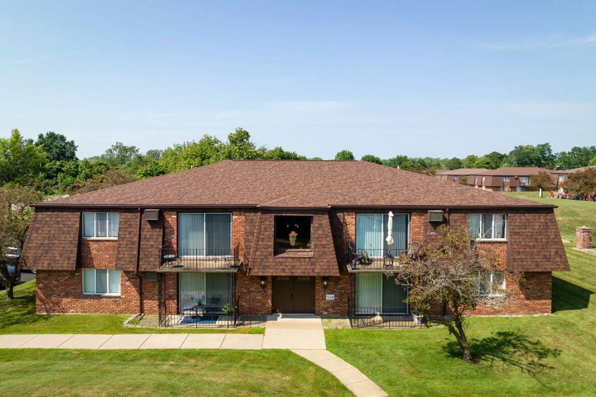 Townhouse for rent at 510 Center Rd, Buffalo, NY 14224