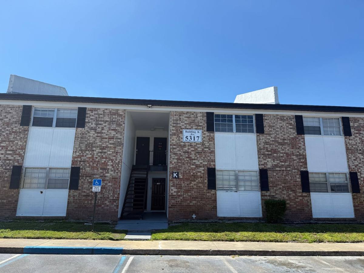 Apartment for rent at 5317 Curry Ford Rd #BLDG K, 103, Orlando, FL 32812
