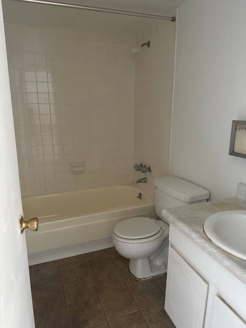 Apartment for rent at 5317 Curry Ford Rd #BLDG K, 103, Orlando, FL 32812