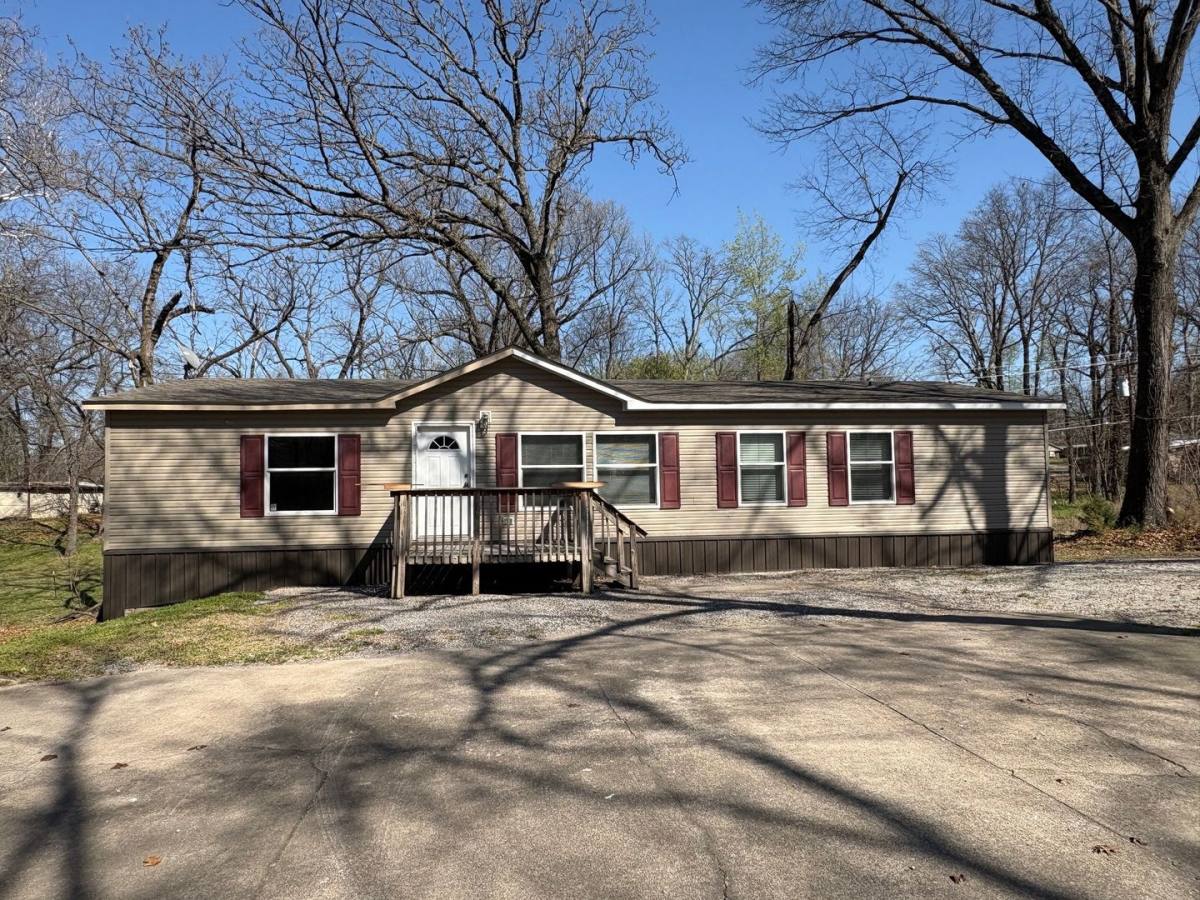 House for rent at 29250 S 563 Rd, Afton, OK 74331