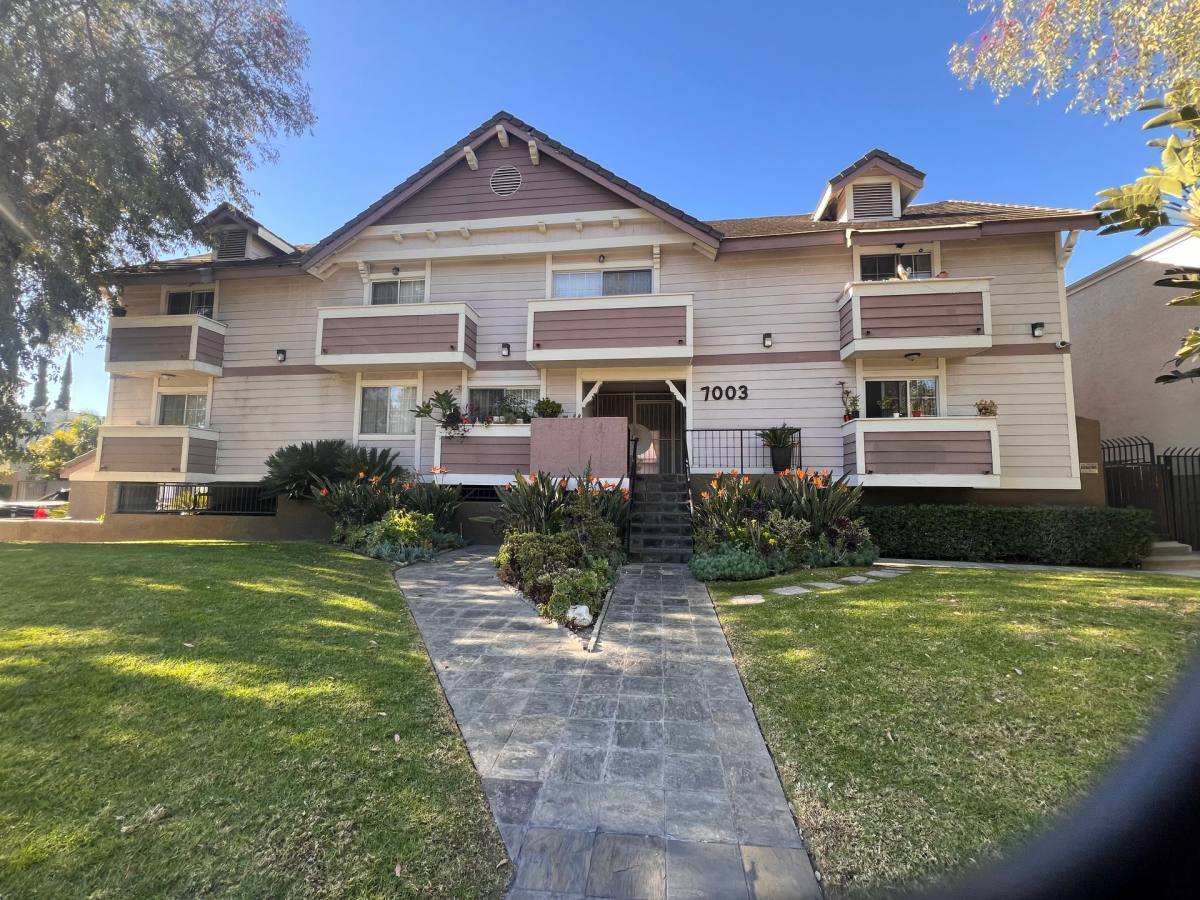 Apartment for rent at 7003 Haskell Ave, Van Nuys, CA 91406