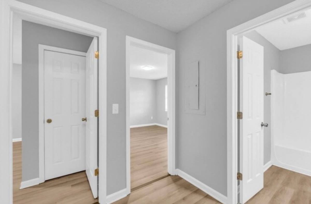 Apartment for rent at 115 Berlin St, Athens, GA 30601