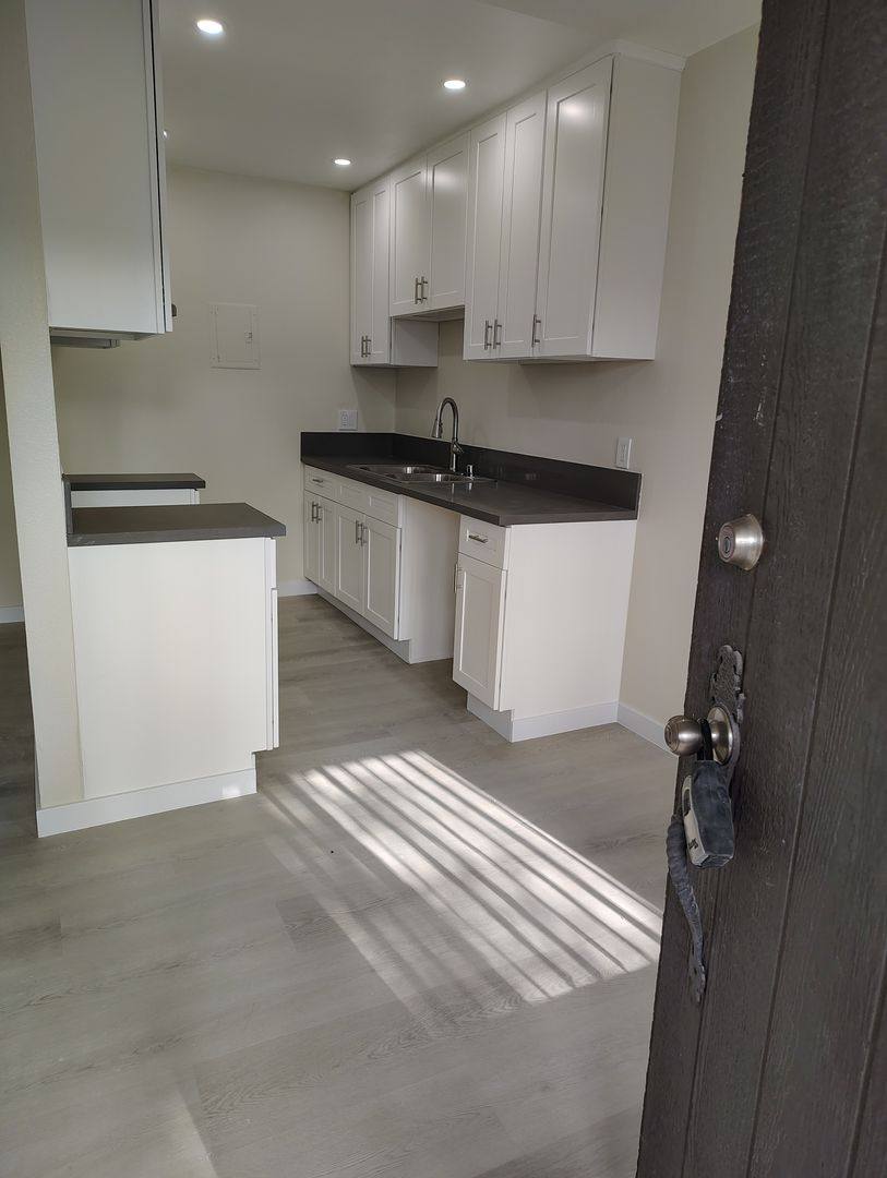 Apartment for rent at 7057 Haskell Ave, Van Nuys, CA 91406