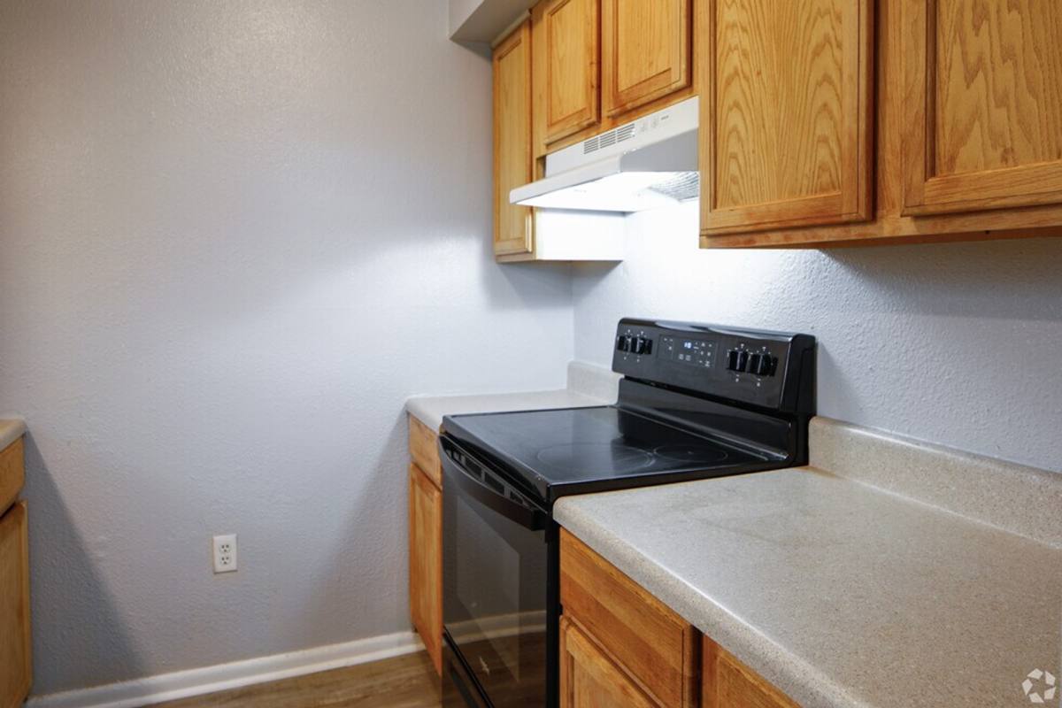 Apartment for rent at 2101 5th St, Bridgeport, AL 35740