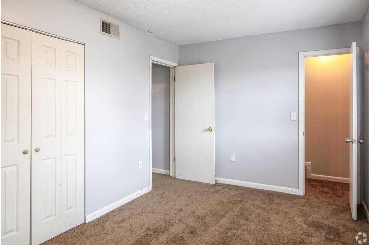 Apartment for rent at 2101 5th St, Bridgeport, AL 35740