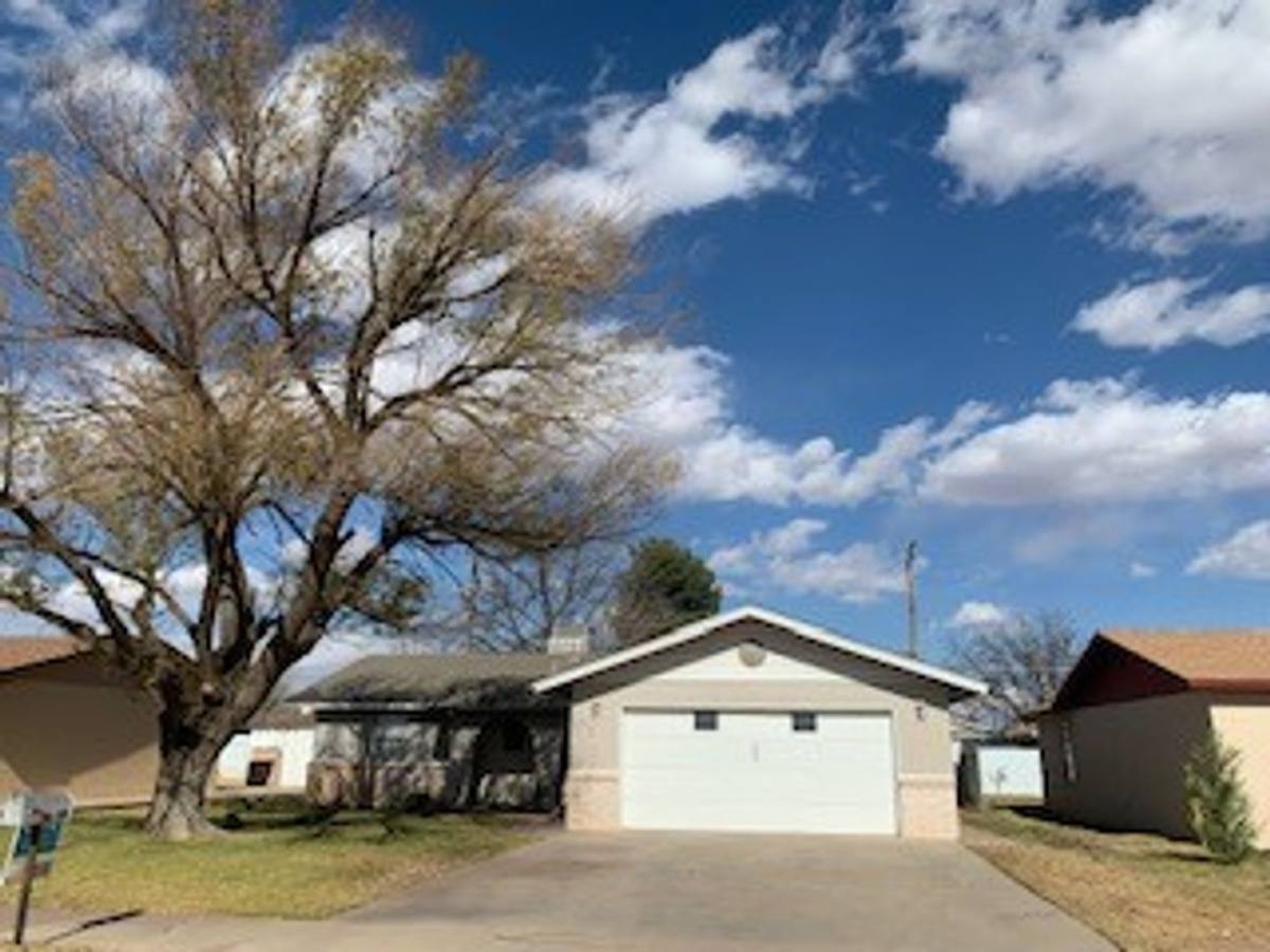 House for rent at 1802 W Jacobs Ave, Artesia, NM 88210