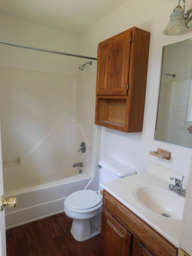 House for rent at 303 Betty Dr, Elizabeth City, NC 27909