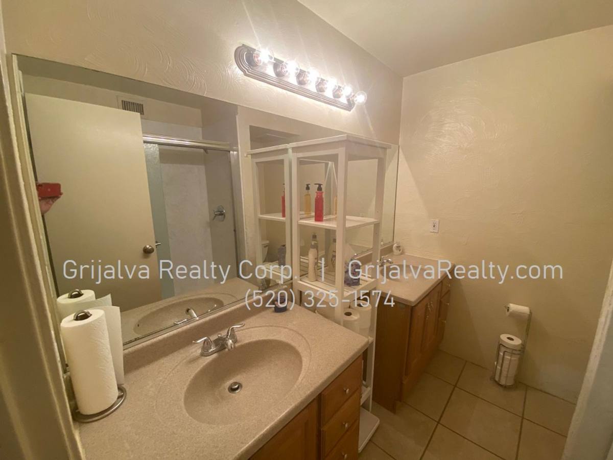 Condo for rent at 931 N Euclid Ave, Tucson, AZ 85719