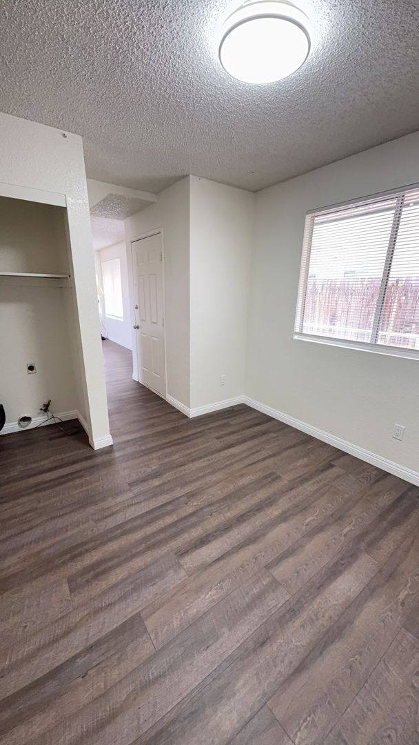 Apartment for rent at 16221 Apple Valley Rd, Apple Valley, CA 92307