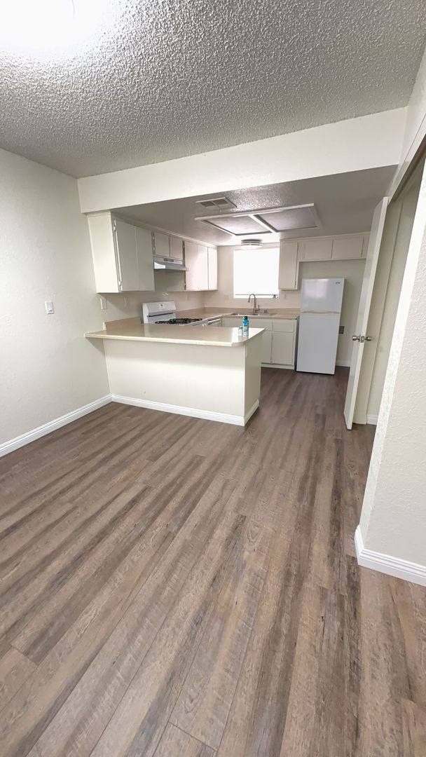 Apartment for rent at 16221 Apple Valley Rd, Apple Valley, CA 92307