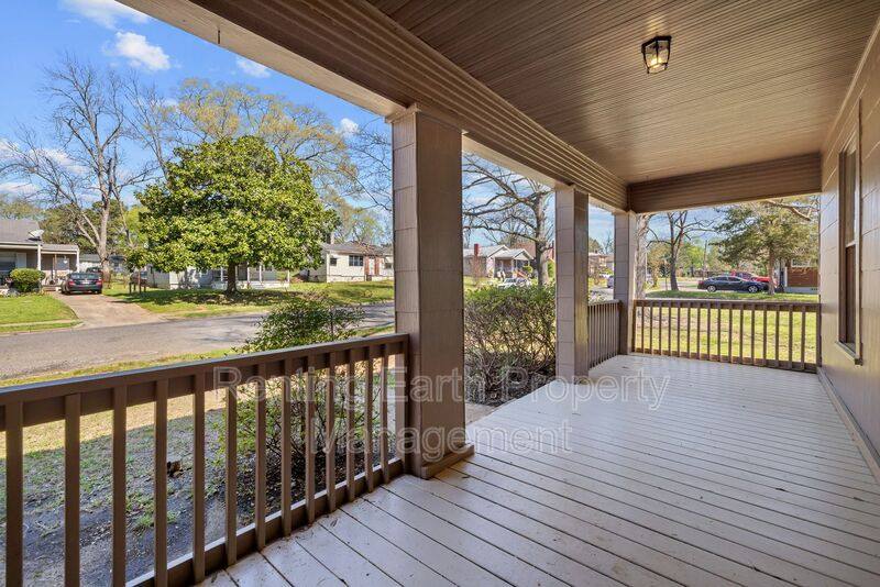 House for rent at 2017 48th St Ensley, Birmingham, AL 35208