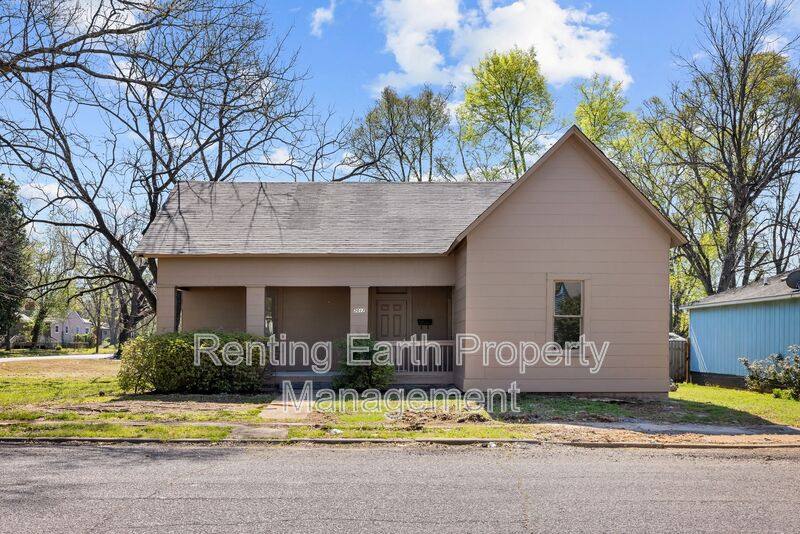 House for rent at 2017 48th St Ensley, Birmingham, AL 35208