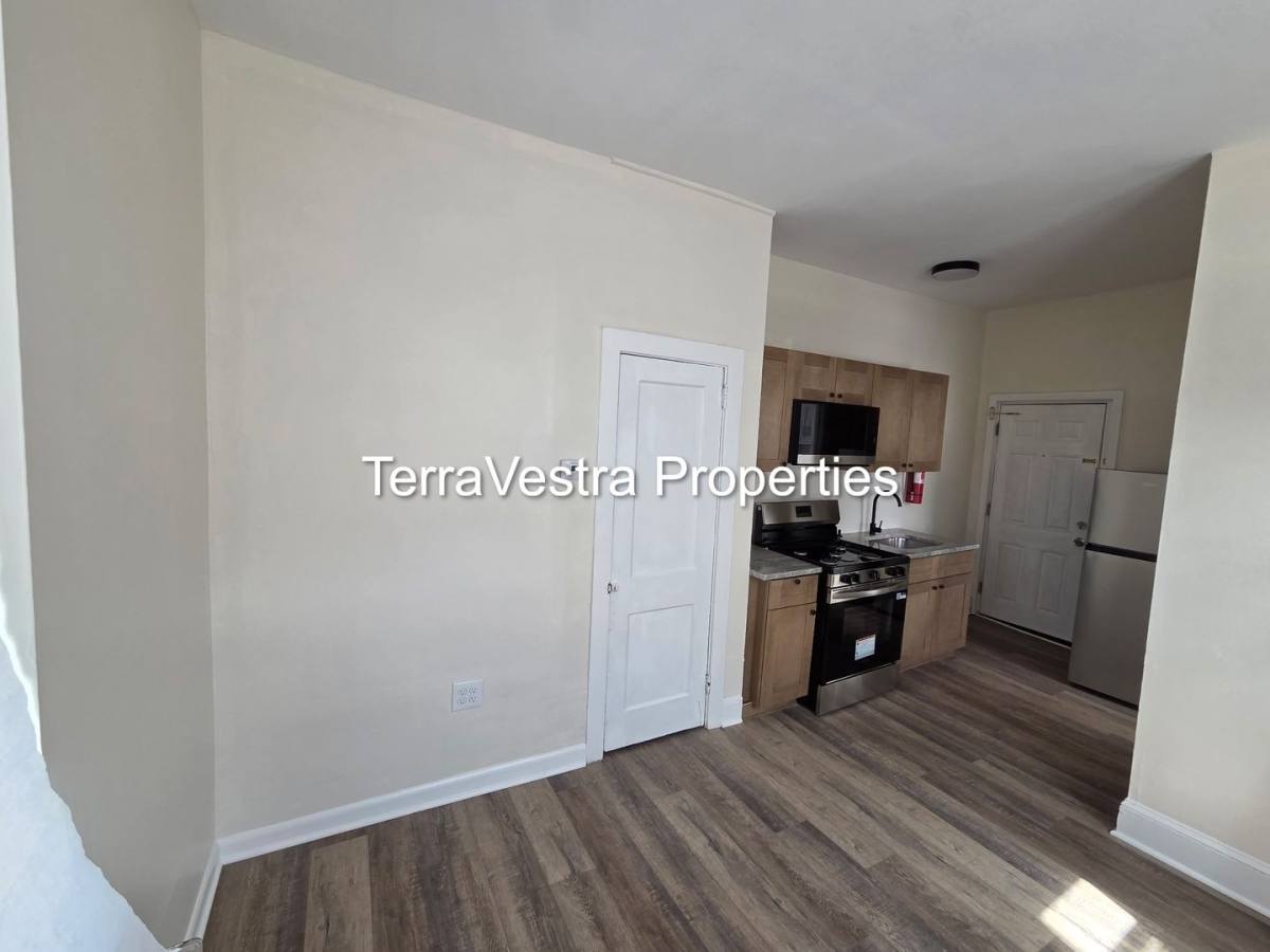 Apartment for rent at 35 S Sussex St, Gloucester City, NJ 08030