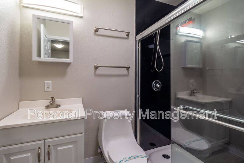 Apartment for rent at 1008 NE 86th St, Vancouver, WA 98665
