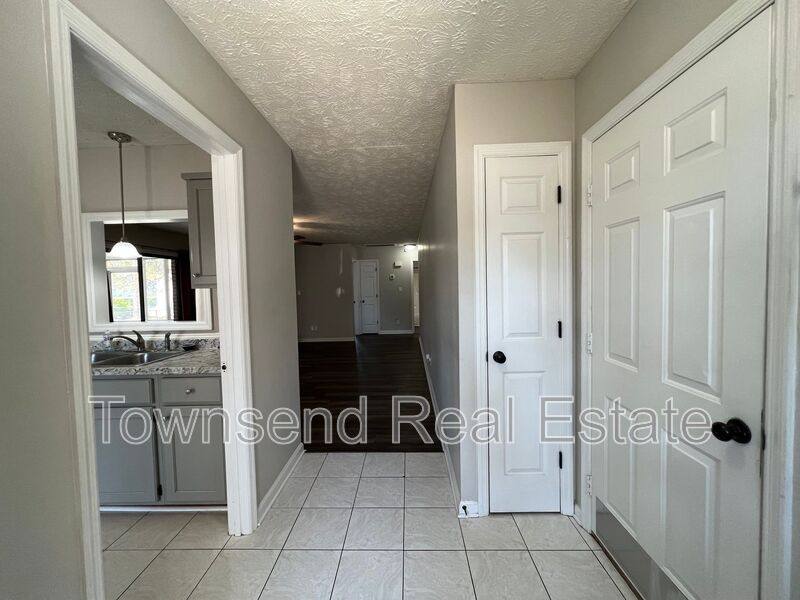 House for rent at 7126 Kearny Ave, Fayetteville, NC 28314