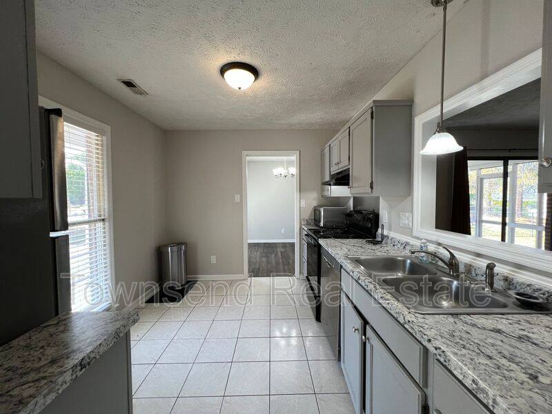 House for rent at 7126 Kearny Ave, Fayetteville, NC 28314
