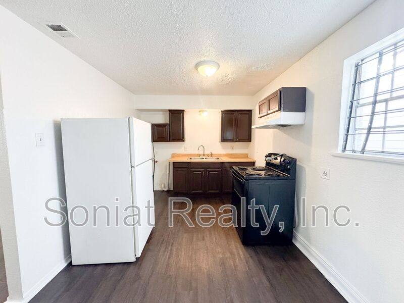 Apartment for rent at 1342 Elysian Fields Ave #B, New Orleans, LA 70117