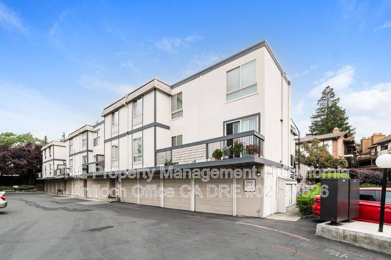 Condo for rent at 2043 Sierra Rd #11, Concord, CA 94518