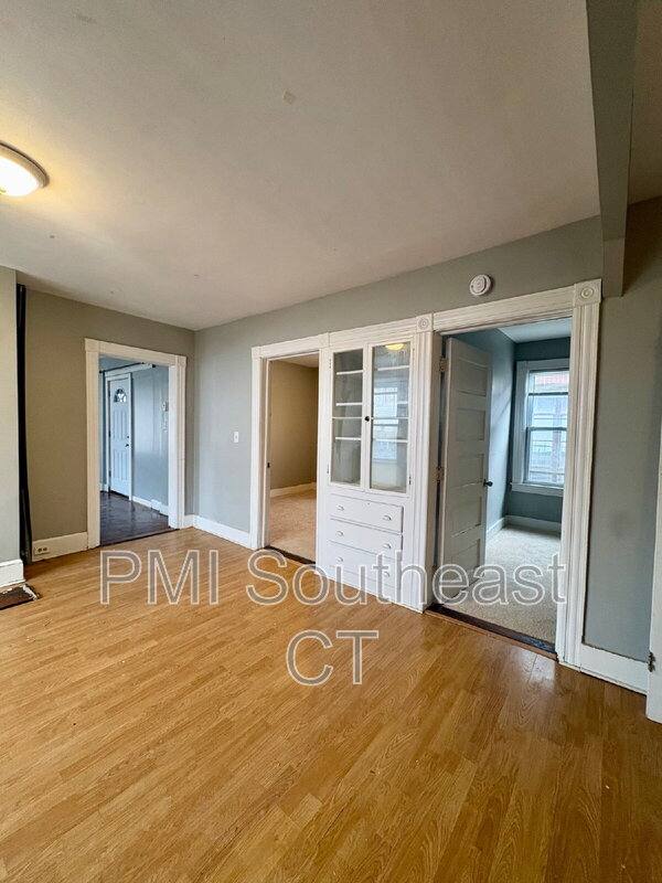 Apartment for rent at 50 Montauk Ave #1, New London, CT 06320