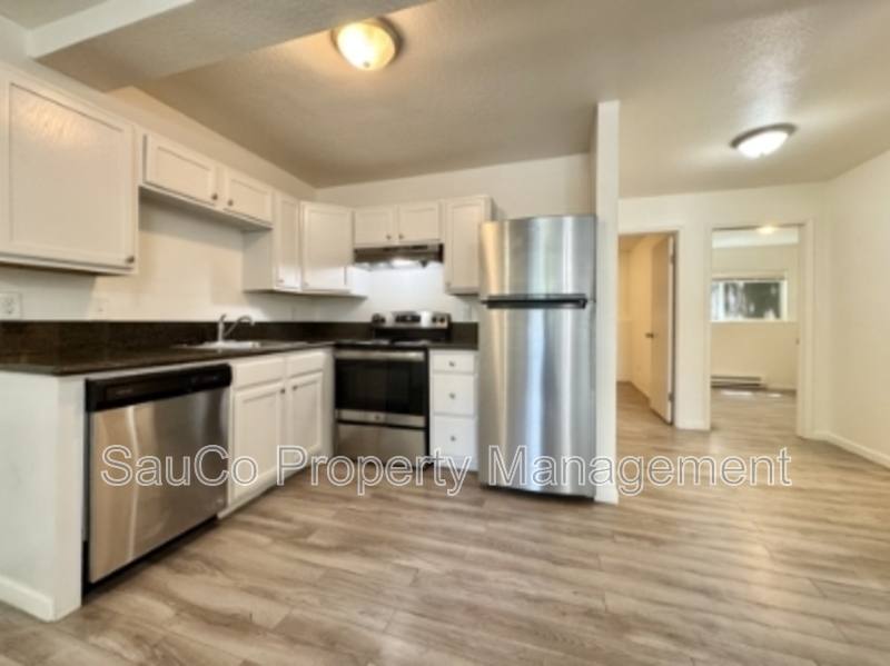 Apartment for rent at 5554 SW Beaverton Hillsdale Highway, Portland, OR 97221