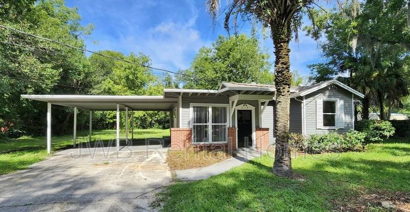 House for rent at 214 Santa Barbara Ave, Jacksonville, FL 32254