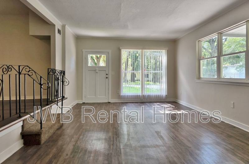 House for rent at 214 Santa Barbara Ave, Jacksonville, FL 32254