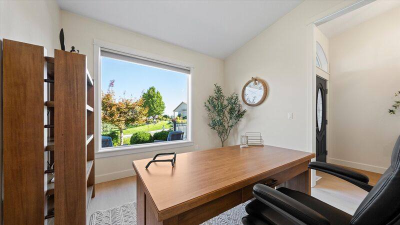 Townhouse for rent at 8731 W Skagit Ave, Kennewick, WA 99336