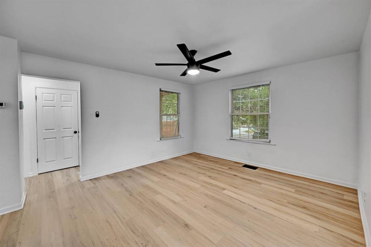 Townhouse for rent at 2305 Longview St, Austin, TX 78705