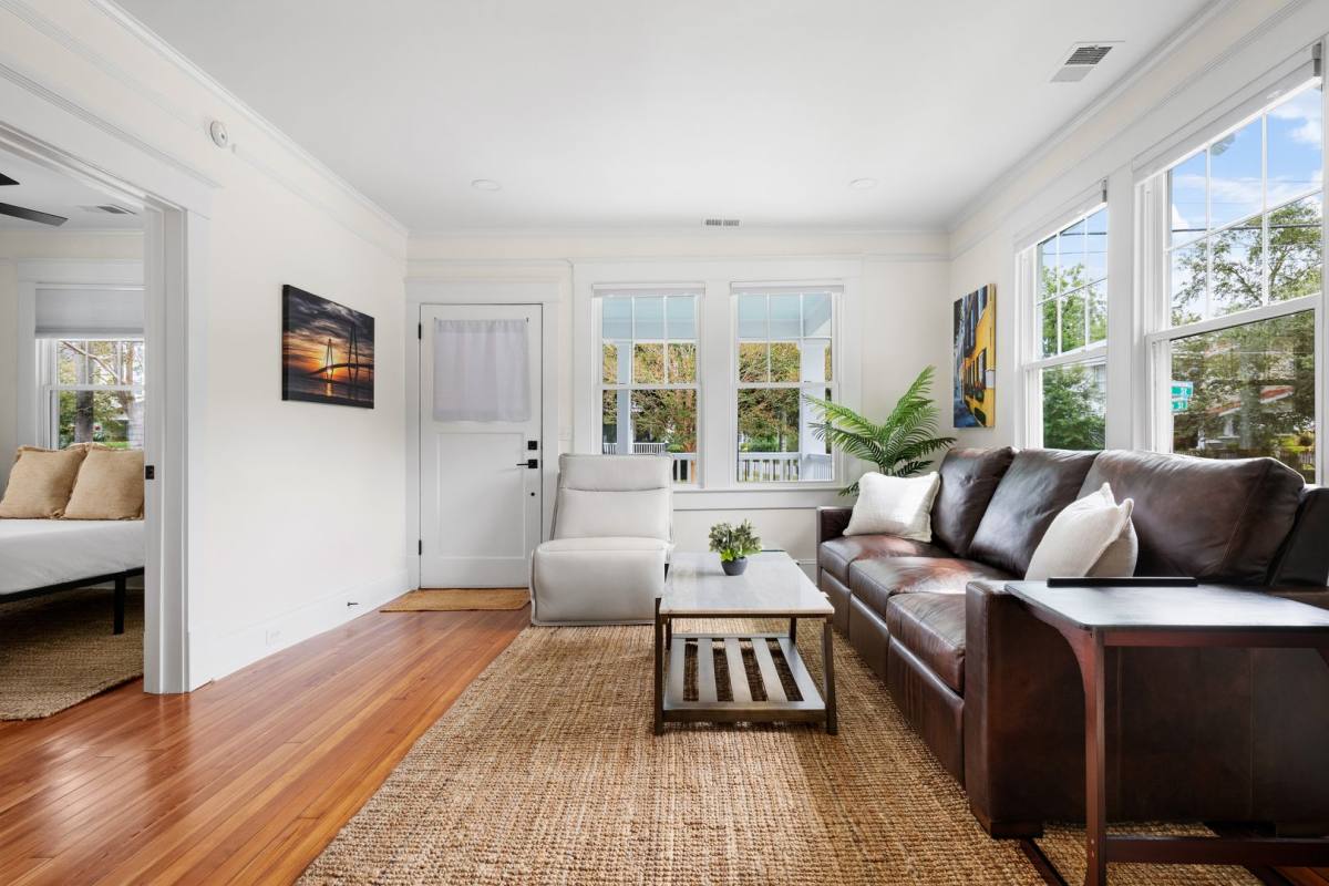 House for rent at 1133 King St, Charleston, SC 29403