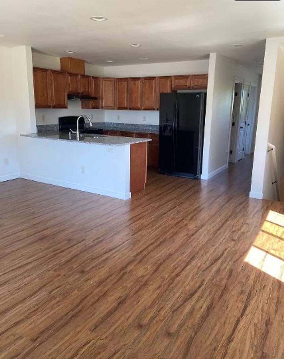 Townhouse for rent at 5702 Bass Dr, Ferndale, WA 98248