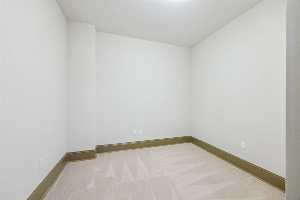 Apartment for rent at 9870 Gaylord Dr, Houston, TX 77024